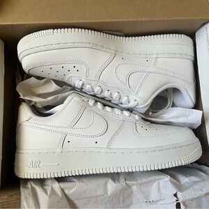 Nike Women's Air Force 1 ‘07